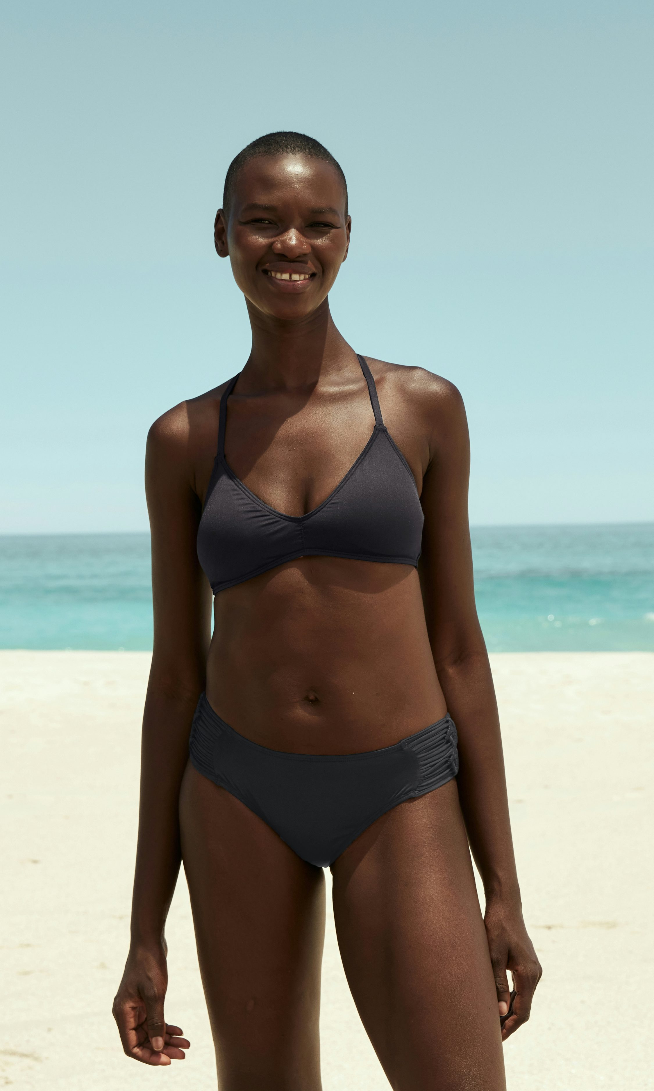 7360694_990_f_m_u_macrame_swim