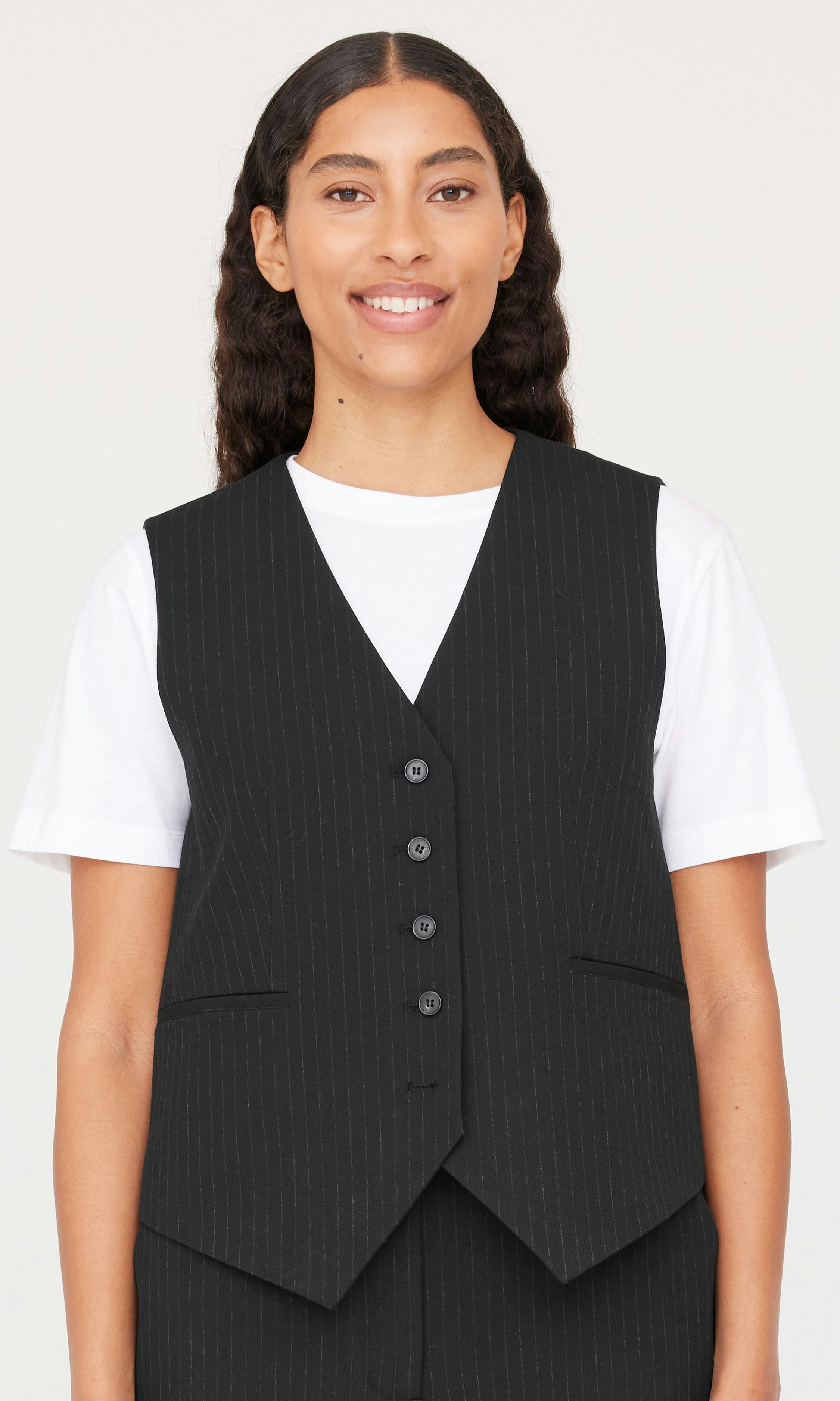 7363182_001_f_m_eliza_vest_pin