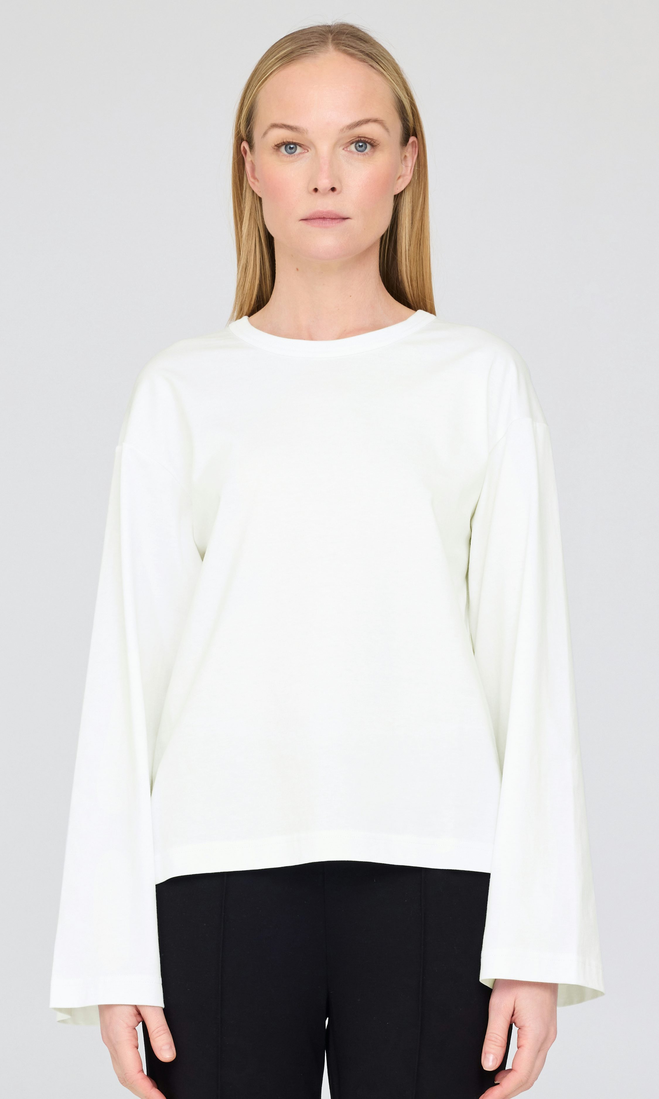 ミュージシャン claquepot Oversized L/S Tee IVORY claquepot クラポ Oversized L/S Tee IVORY - メルカリ
